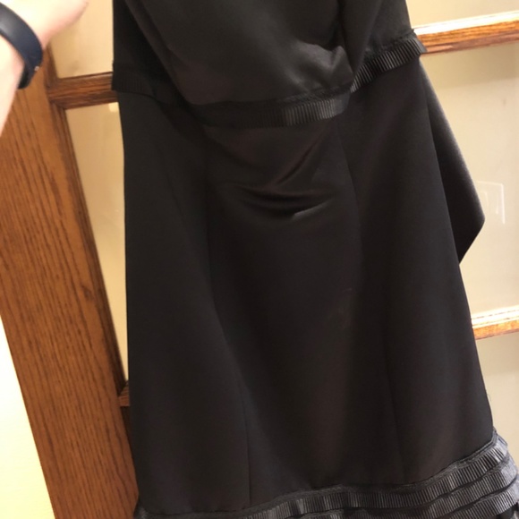 Graduation dress - Picture 2 of 2